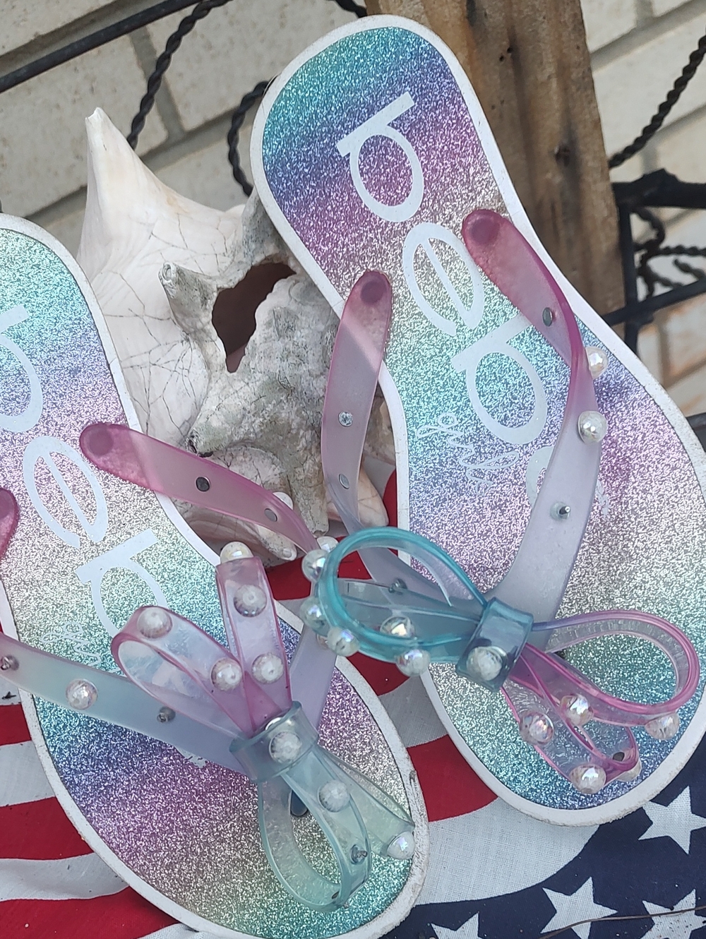 Bebe Girls// Flip Flops - Picture 7 of 8